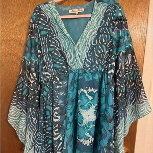 Blue and White Patterned Kaftan